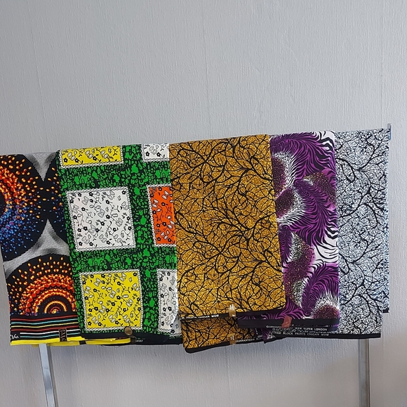 High quality 100% Africa print cotton fabric. Each Africa - Picture 2 of 16
